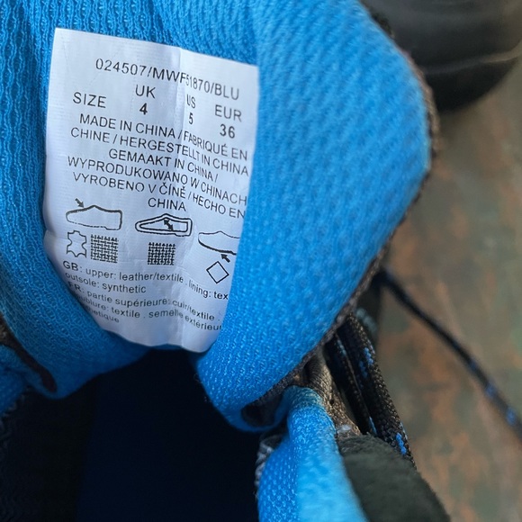 NWT! Mountain Warehouse Edinburgh Vibram Waterproof Boots (size 4, UK 34) - Picture 14 of 16